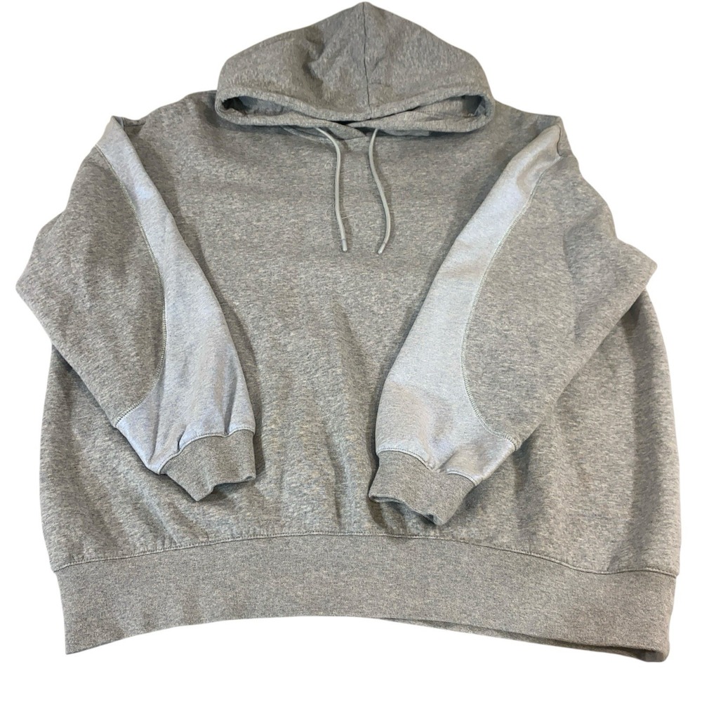 Nike Gray Pullover Hoodie Sweatshirt Size Medium Reflective Triple Swoosh